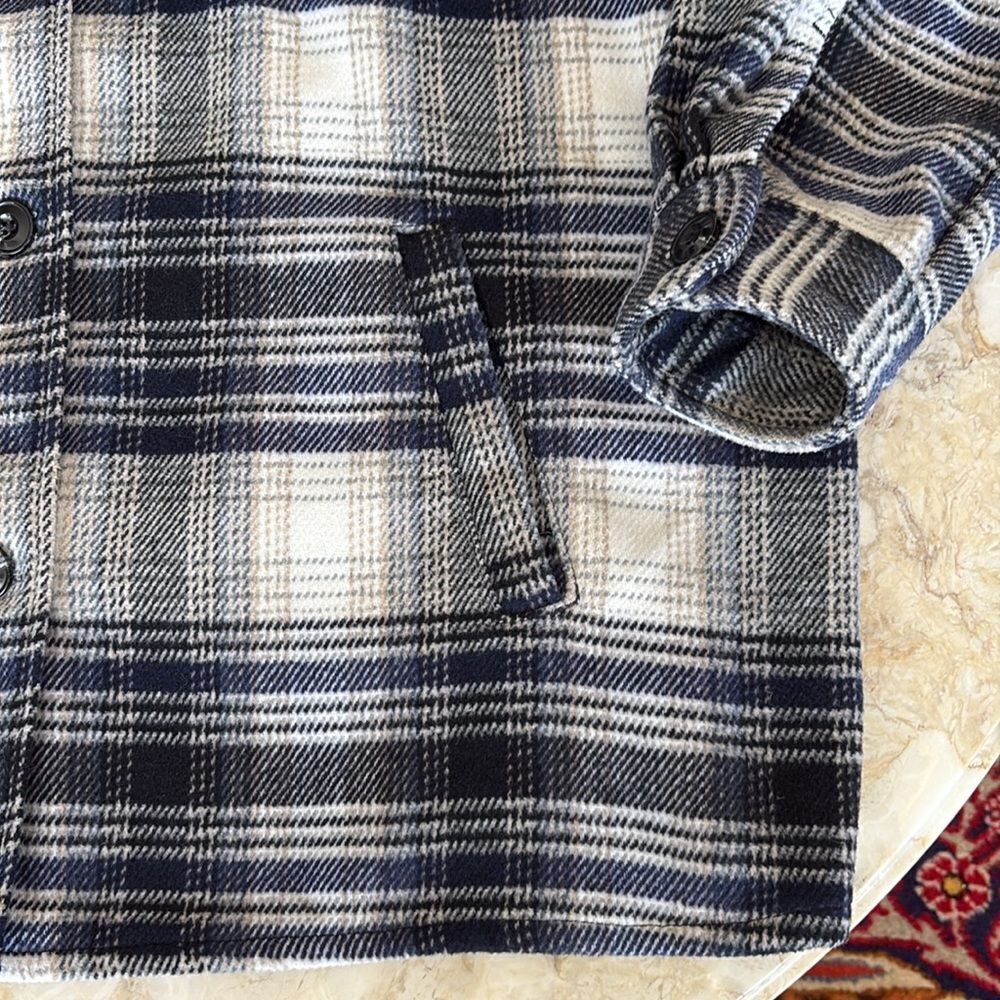 H&M Oversized Plaid Shacket - Picture 15 of 16